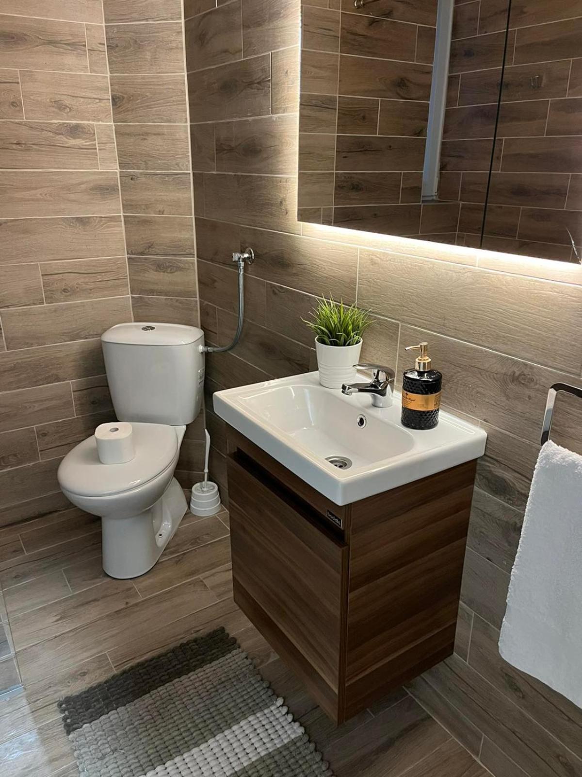 Apartmani Tesla Soko Banja Habitación foto